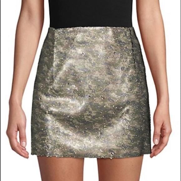 NWT Free People Reversible Sequin Camo Mini Skirt Flip Sequins Camouflage - Sz 6 - Picture 2 of 6